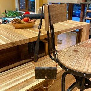 Louis Vuitton Tresor Wallet on Chain